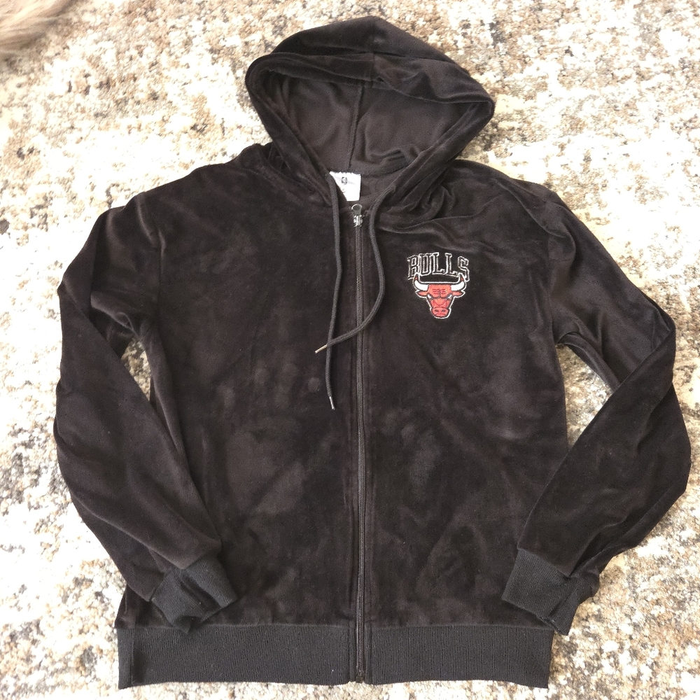 NBA Chicago Bulls Team Black Velour Track Jacket Womensn  size S Black